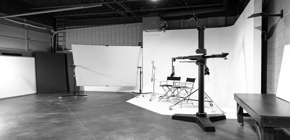 More Photos Of 1801 10th Ave SW, Calgary Coworking Space