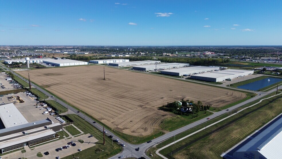 More Photos Of NE 56th Street @ NE 62nd Avenue, Altoona Land For Sale