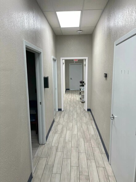 More Photos Of 19750 W Highway 46, Spring Branch Storefront For Lease