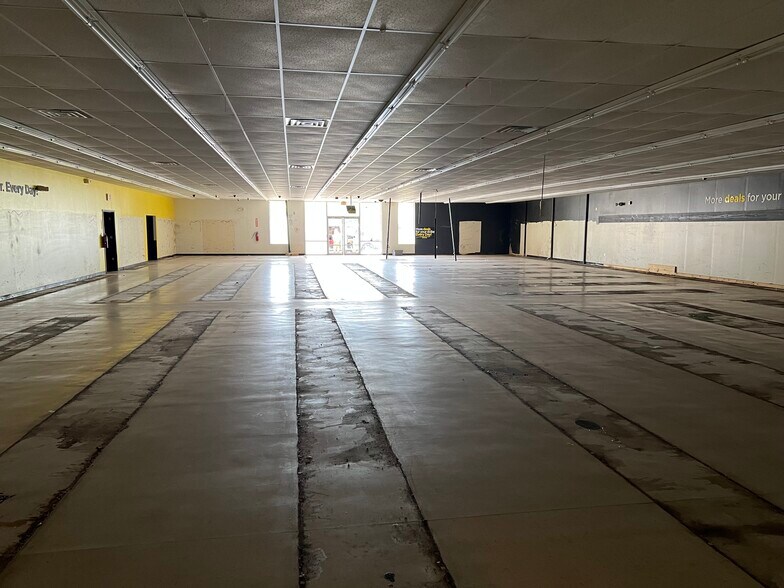 More Photos Of 204 S 6th St, Gurdon Freestanding For Lease