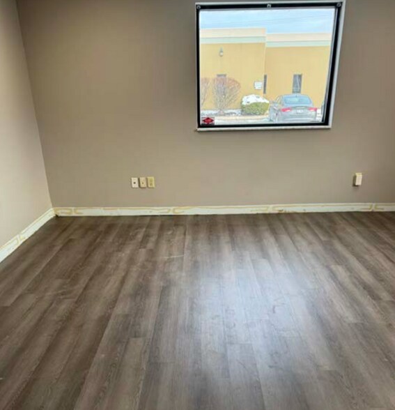 More Photos Of 901 N Main St, Miamisburg Warehouse For Sale