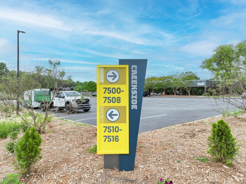 More Photos Of 7500 E Independence Blvd, Charlotte Unknown For Lease