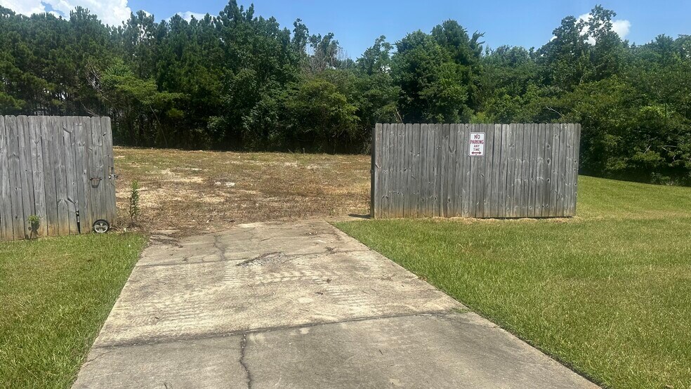 More Photos Of Lot 14, Daphne Commercial Park, Daphne Land For Sale