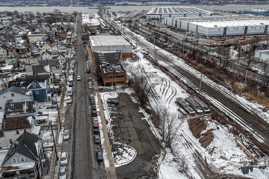 More Photos Of 201 2nd St, Perth Amboy Warehouse For Sale
