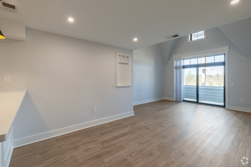 More Photos Of 282 South Ave, Fanwood Apartments For Lease