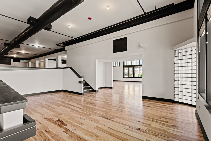 More Photos Of 103-116 W 3rd Ave, Ellensburg Restaurant For Lease