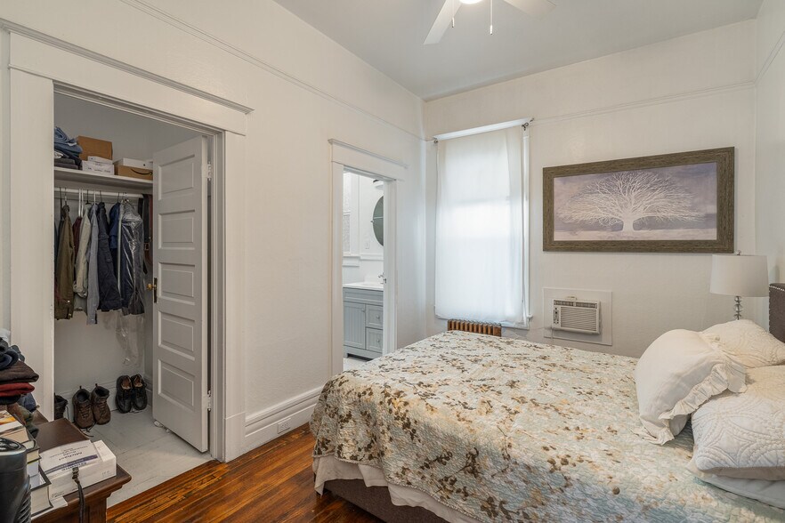 More Photos Of 204 Moran St, Reno Apartments For Sale