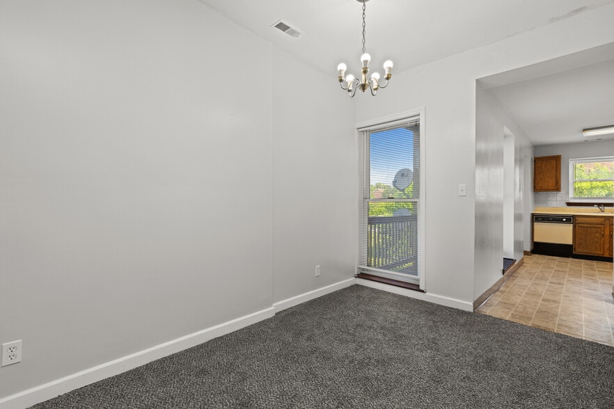 More Photos Of 1936-1956 Benton St, Saint Louis Apartments For Sale
