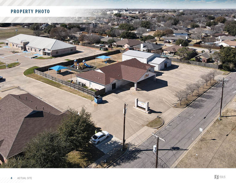 More Photos Of 811 NE Vicksburg Ln, Burleson Daycare Center For Sale