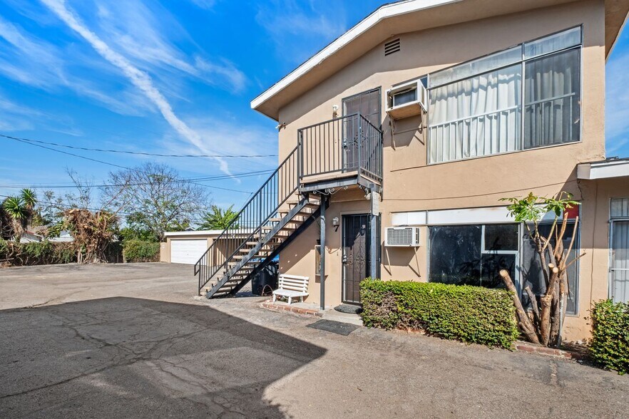More Photos Of 13161 Adland St, Garden Grove Apartments For Sale