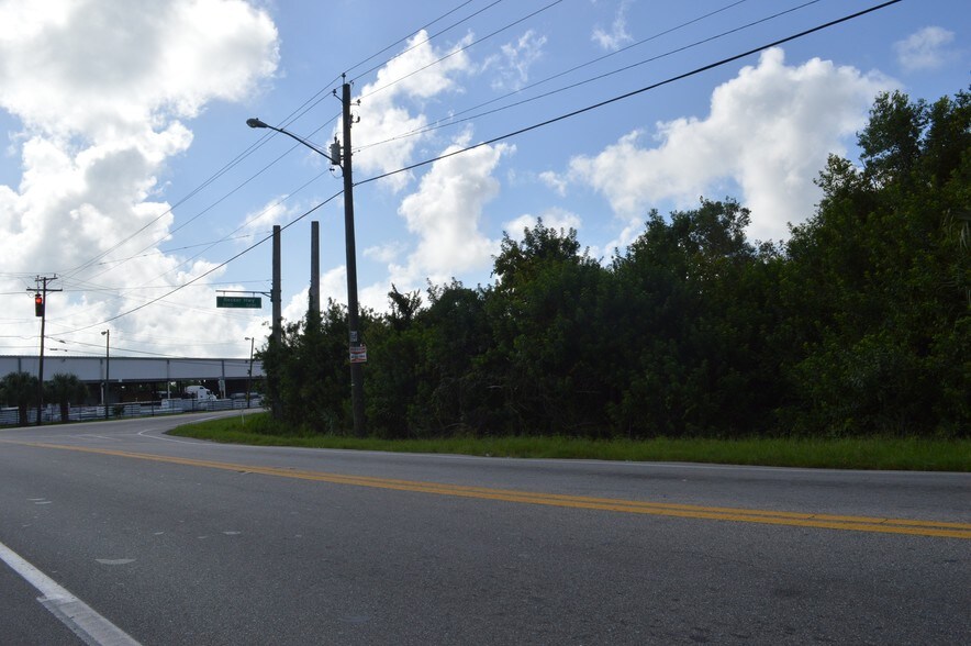 More Photos Of 4715 Recker Hwy, Winter Haven Land For Sale