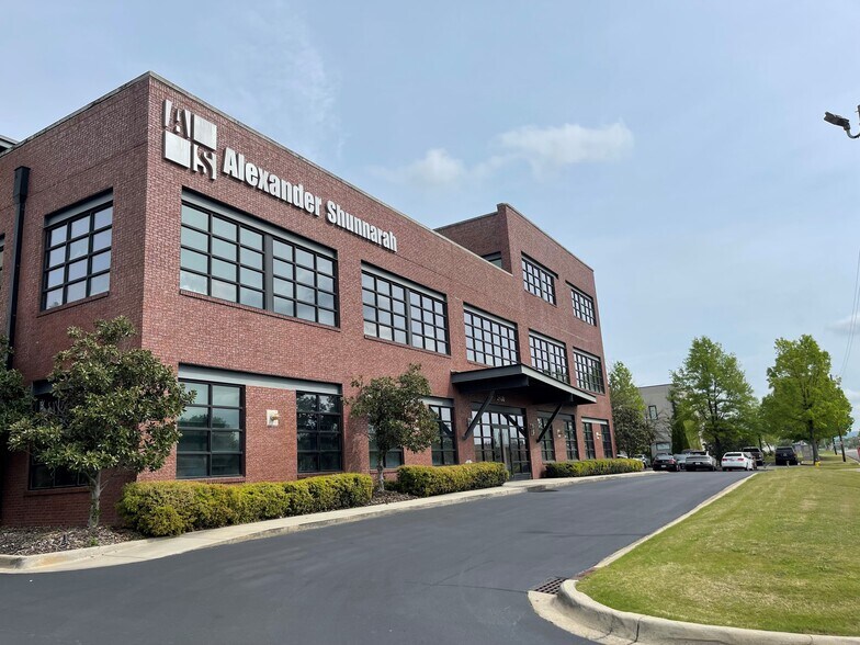 More Photos Of 2900 1st Ave S, Birmingham Office For Lease