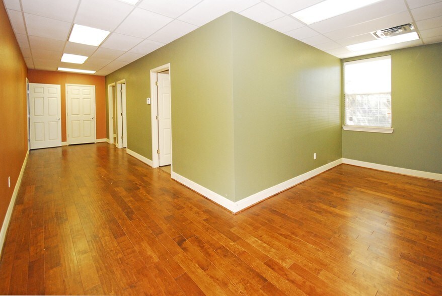 Primary Photo Of 315 S Jupiter Rd, Allen Office For Lease