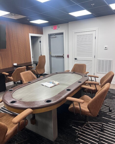 More Photos Of 160-164 N 2nd St, Philadelphia Apartments For Lease