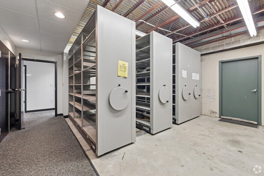 More Photos Of 58 Concord St, North Reading Office For Lease