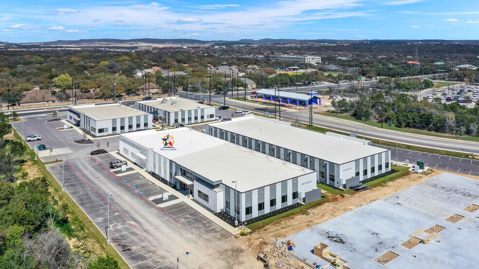 More Photos Of 4318 De Zavala Rd, San Antonio Office For Lease