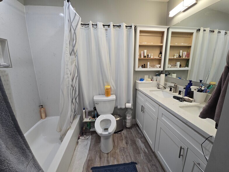 More Photos Of 5985 Monterey Frontage Rd, Gilroy Land For Sale