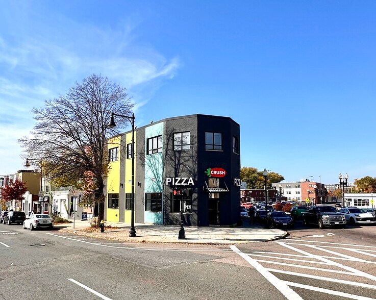 More Photos Of 975-977 Saratoga St, Boston Storefront Retail Office For Lease