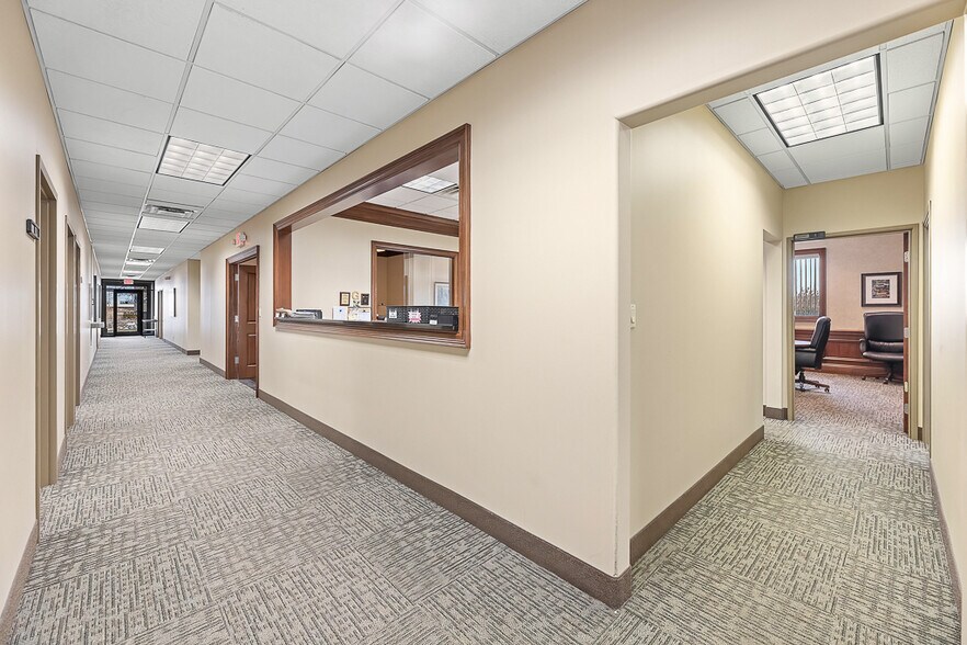 More Photos Of 6555 Dean Memorial Pky, Hudson Medical For Sale