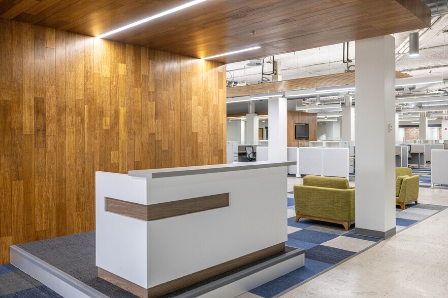 More Photos Of 324 S State St, Salt Lake City Office For Lease