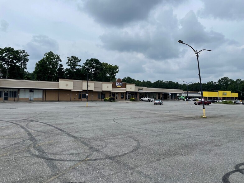 More Photos Of 1765 Shurling Dr, Macon-Bibb Unknown For Lease