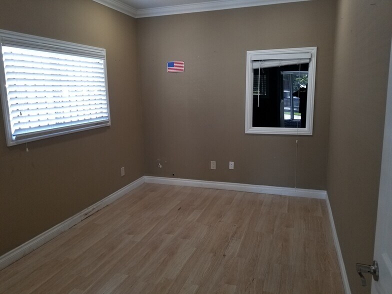 More Photos Of 746 N Mountain Ave, Ontario Freestanding For Lease