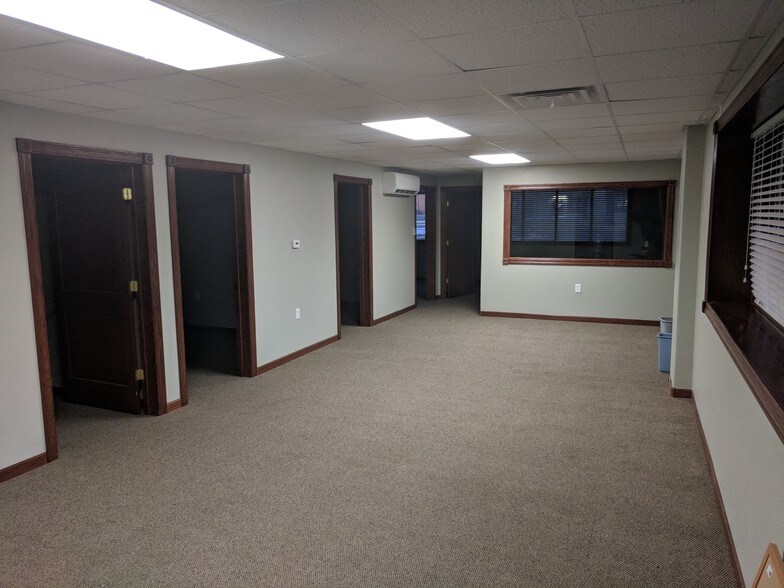More Photos Of 223 Central Ave W, Clarion Office For Sale