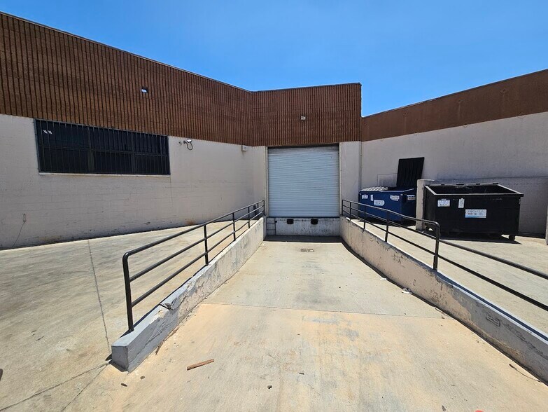 More Photos Of 777 E Washington Blvd, Los Angeles Warehouse For Lease