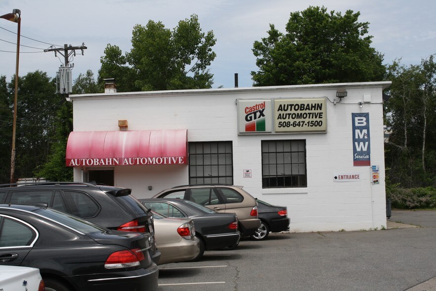 More Photos Of 127 W Central St, Natick General Retail For Sale