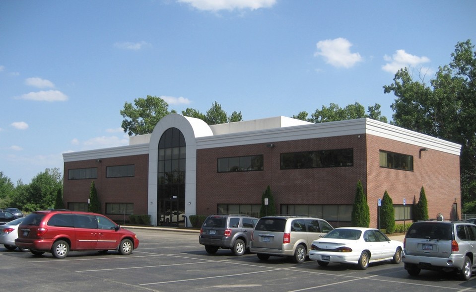 Primary Photo Of 6060 Stoney View Dr, Shelby Township Medical For Lease