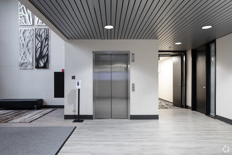 More Photos Of 23 Inverness Way E, Englewood Office For Lease