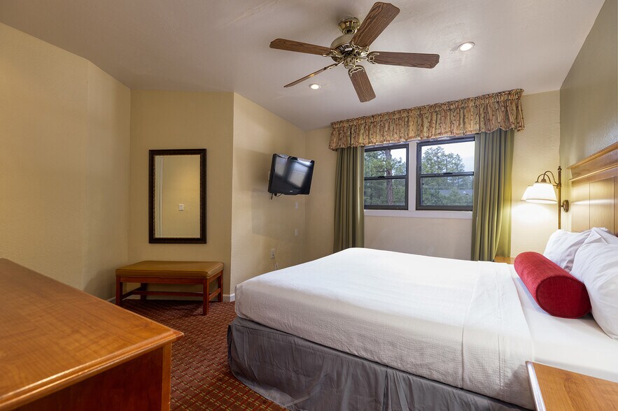 More Photos Of 5829 Buck Springs Rd, Pinetop Hotel For Sale