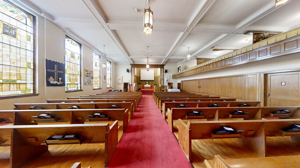 More Photos Of 3001-3015 W Mitchell St, Milwaukee Specialty For Sale