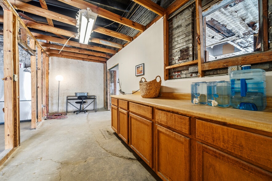 More Photos Of 540 Ouachita Ave, Hot Springs Storefront For Sale
