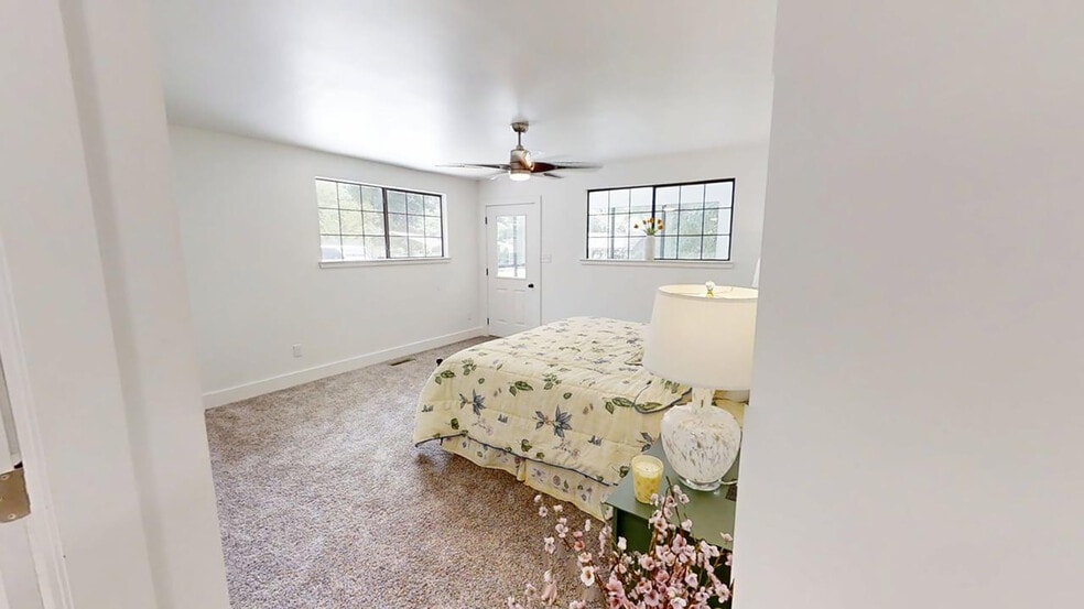 More Photos Of 1050 AL-160 Hwy, Warrior Flex For Sale