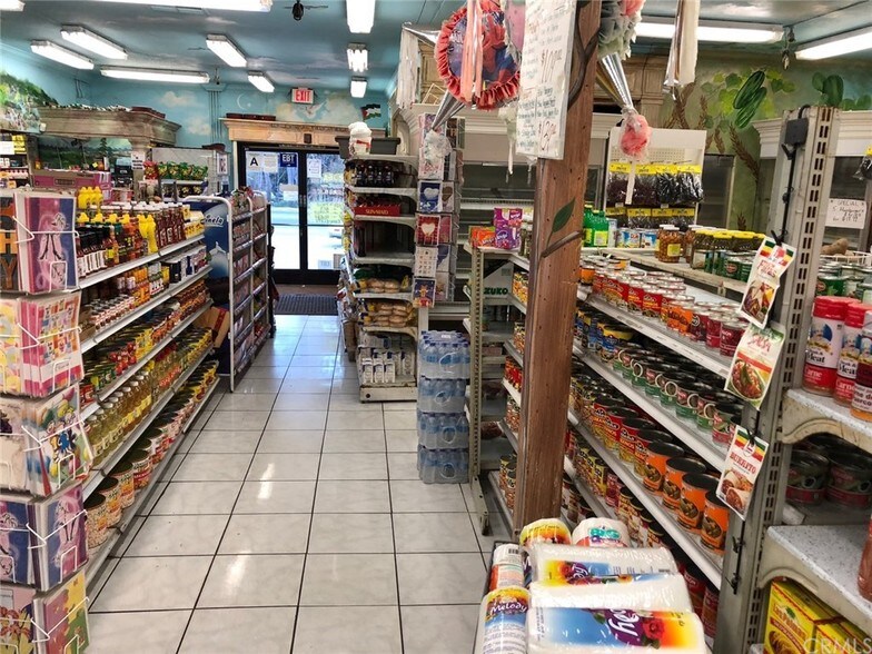 More Photos Of 17941 Grand Ave, Lake Elsinore Convenience Store For Lease