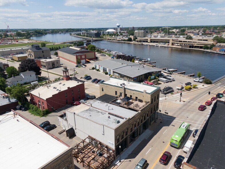 More Photos Of 601-607 S Main St, Oshkosh Office Residential For Sale