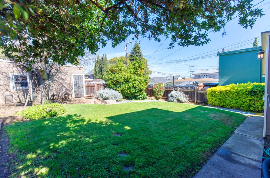 More Photos Of 926 Georgia St, Vallejo Apartments For Sale