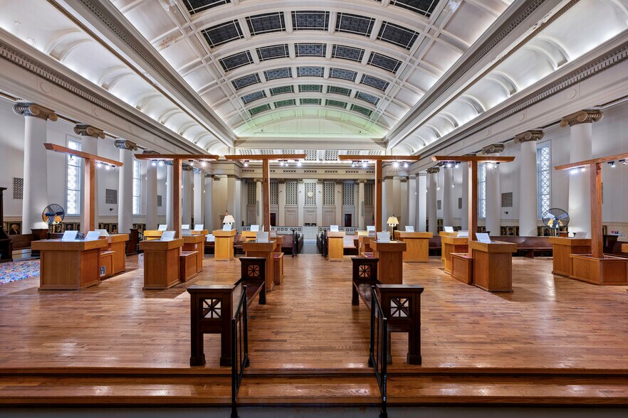 More Photos Of 220 North St, Buffalo Specialty For Sale