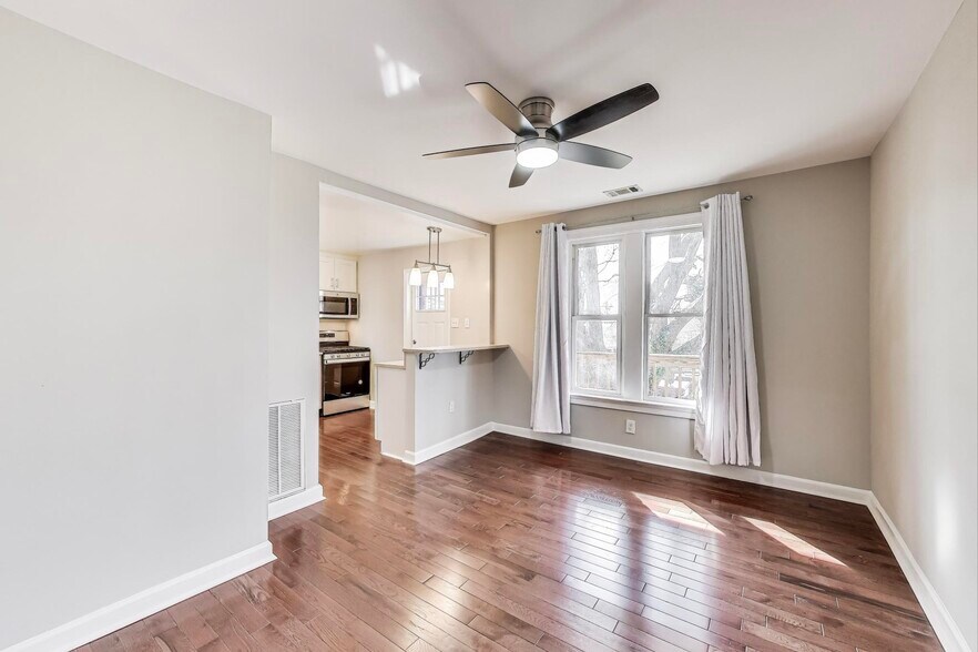 More Photos Of 212 Elm St NW, Washington Apartments For Sale
