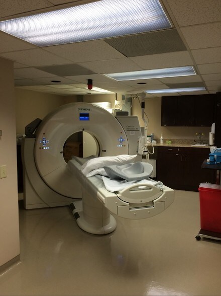 More Photos Of 110 S Estes Dr, Chapel Hill Medical For Sale