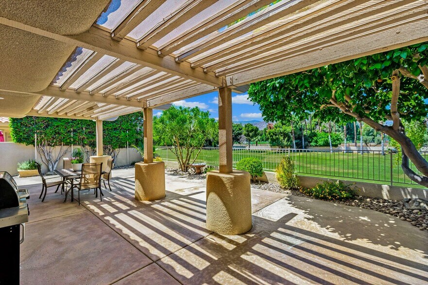 More Photos Of 285 Kavenish Dr, Rancho Mirage Apartments For Sale
