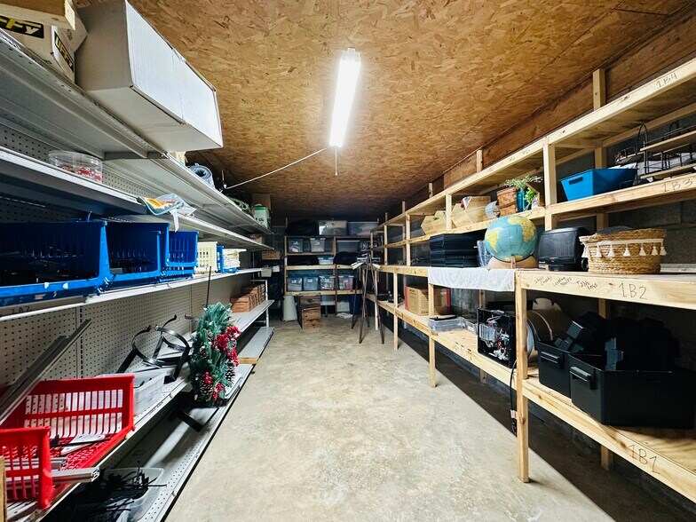 More Photos Of 2122 Walker Tanner Rd, Union City Auto Dealership For Sale