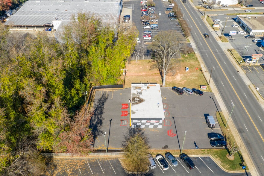 More Photos Of 6324 South Blvd, Charlotte Auto Repair For Sale