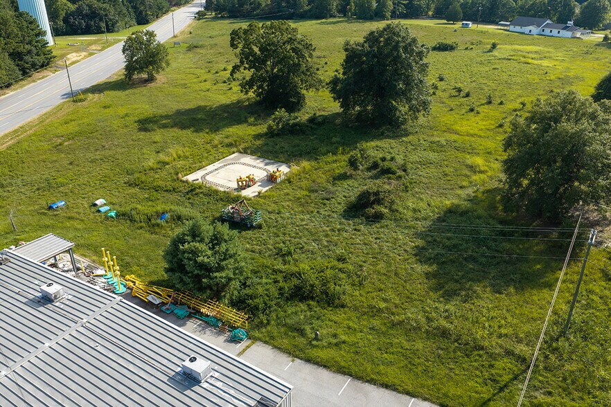 More Photos Of 4911 Emerson St, Hodges Land For Sale