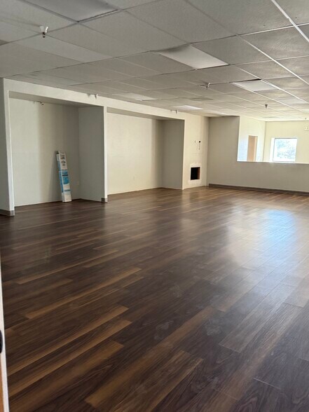 More Photos Of 3594 E Lincoln St, Tucson Truck Terminal For Lease