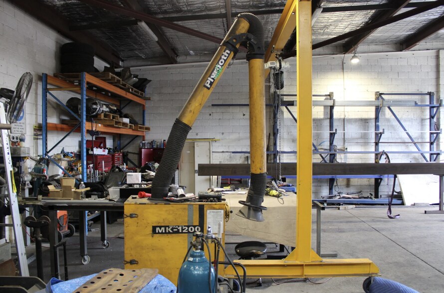 More Photos Of 2 Ethell Rd, Kirrawee Industrial For Lease