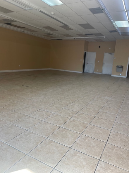 More Photos Of 2675 NW 207th St, Miami Gardens Unknown For Lease