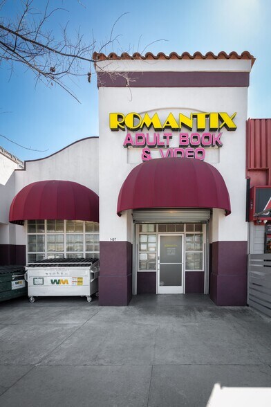 More Photos Of 1407 University Ave, San Diego Storefront For Sale