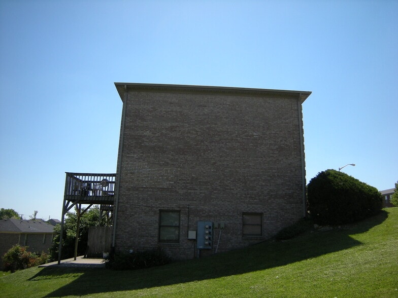 More Photos Of 303 McDougal Ave, Richmond Apartments For Sale